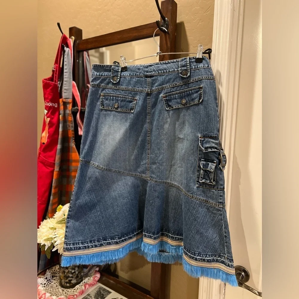 Gloria Vanderbilt Medium Denim Jean Midi Skirt Long Waist Pockets & Geometric